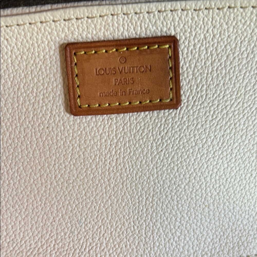 Louis Vuitton Brown Monogram Canvas Double Zip Pouch - Picture 11 of 13